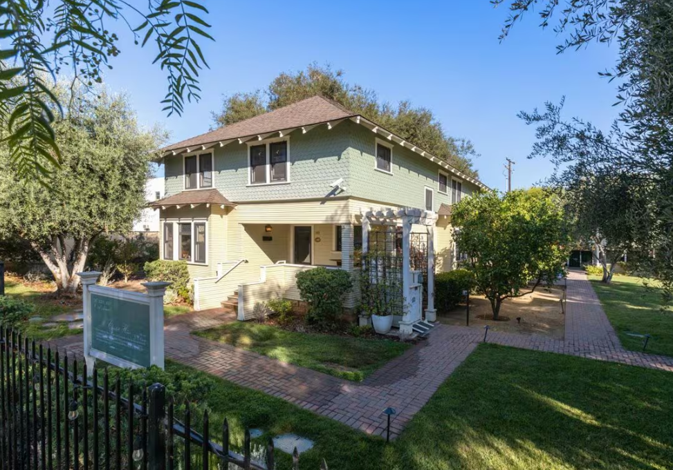 136-140 W 3rd Ave., Escondido, CA  92025, Escondido